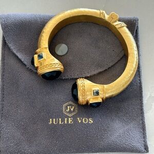 Julie Vos bracelet